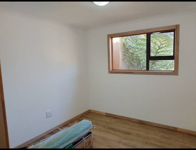 4 BEDROOM HOUSE FOR SALE IN AIRFIELD